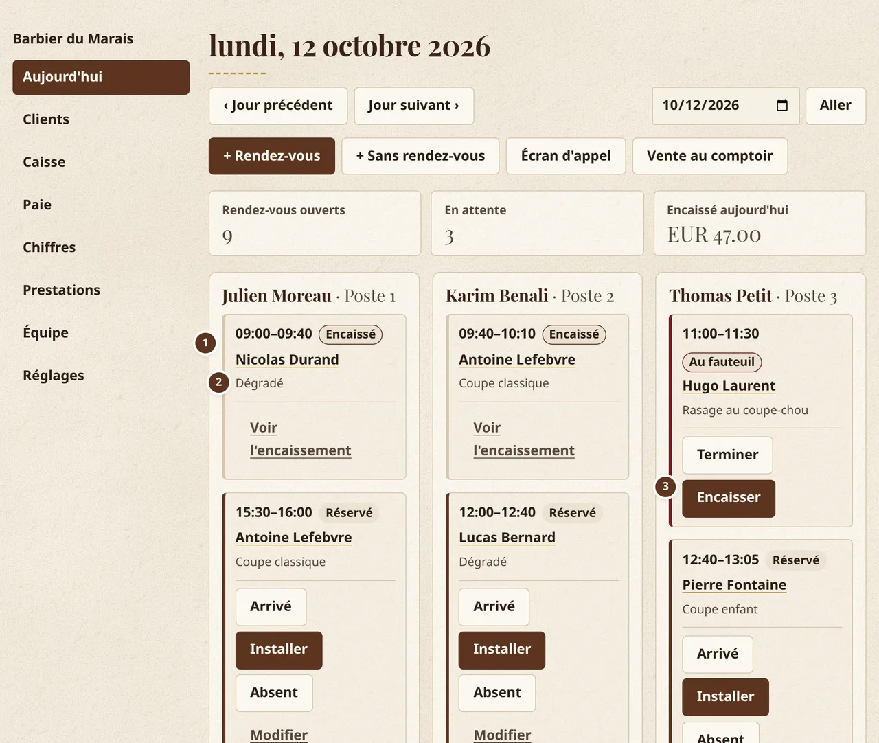 L'agenda de Corte y Barba : une journée à trois barbiers, chacun dans sa colonne, avec des rendez-vous encaissés, au fauteuil et à venir